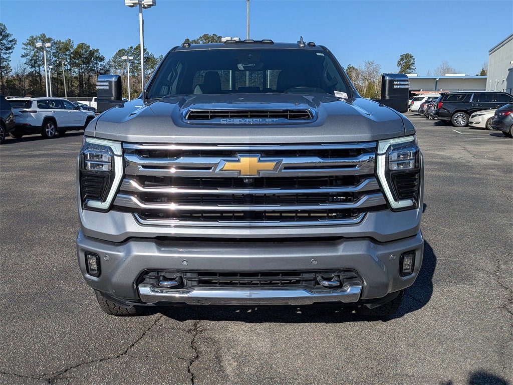 Used 2024 Chevrolet Silverado 2500 High Country w/ High Country Premium Package image 9