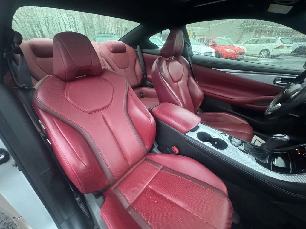 Used 2017 INFINITI Q60 Red Sport 400 image 39