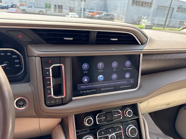 Used 2021 GMC Yukon XL Denali w/ Denali Premium Package AWD/4WD image 20
