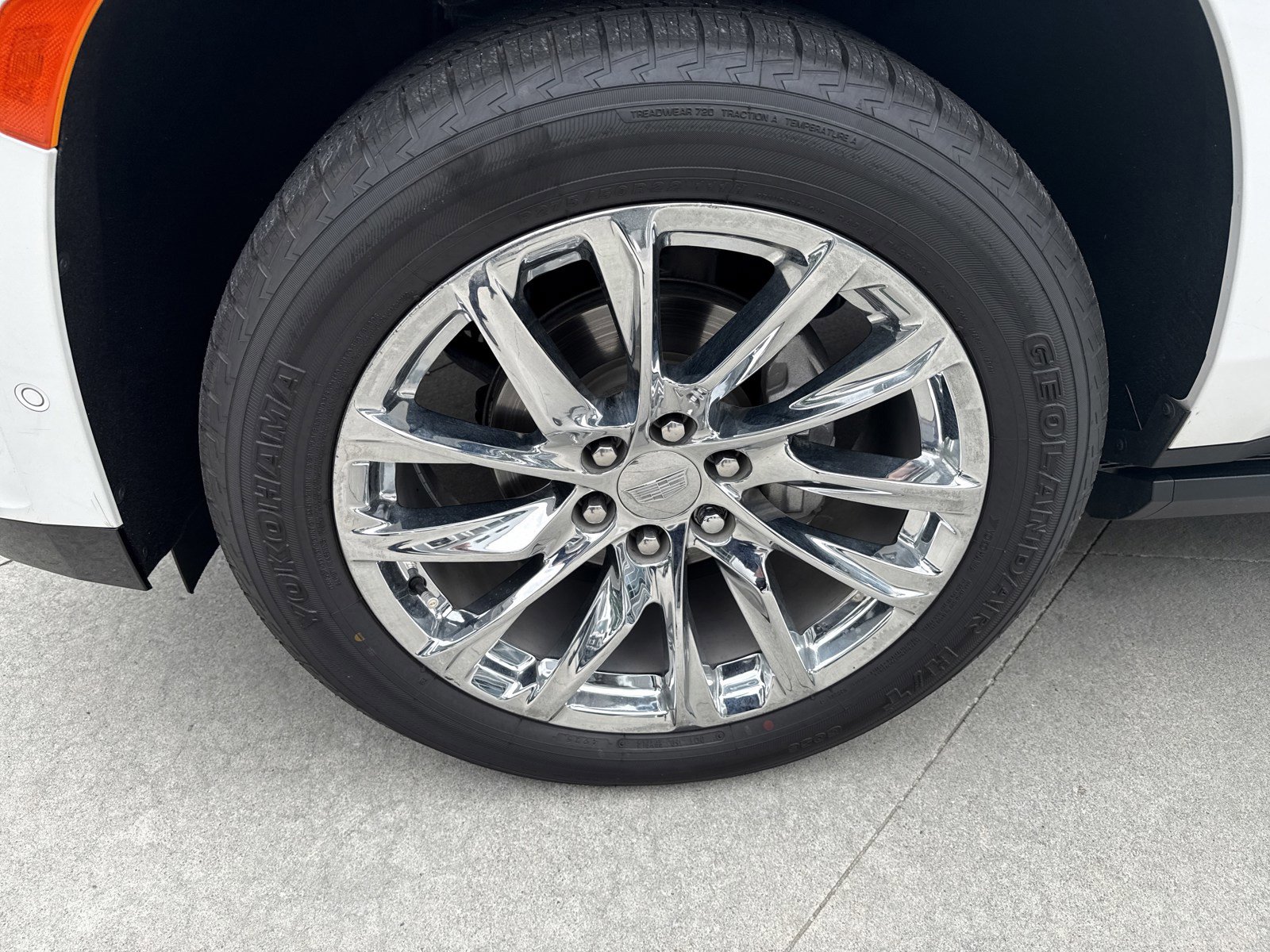 Used 2023 Cadillac Escalade ESV Premium Luxury Platinum w/ LPO, Radiant Package AWD/4WD image 12