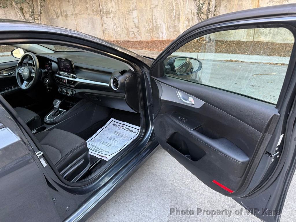 Used 2023 Kia Forte LXS image 11
