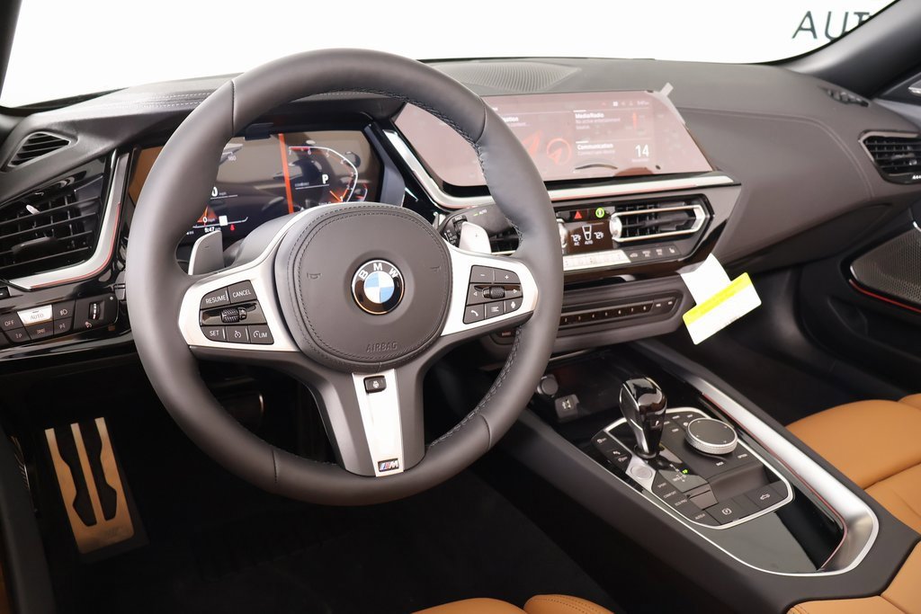 New 2026 BMW Z4 sDrive30i w/ Premium Package image 2