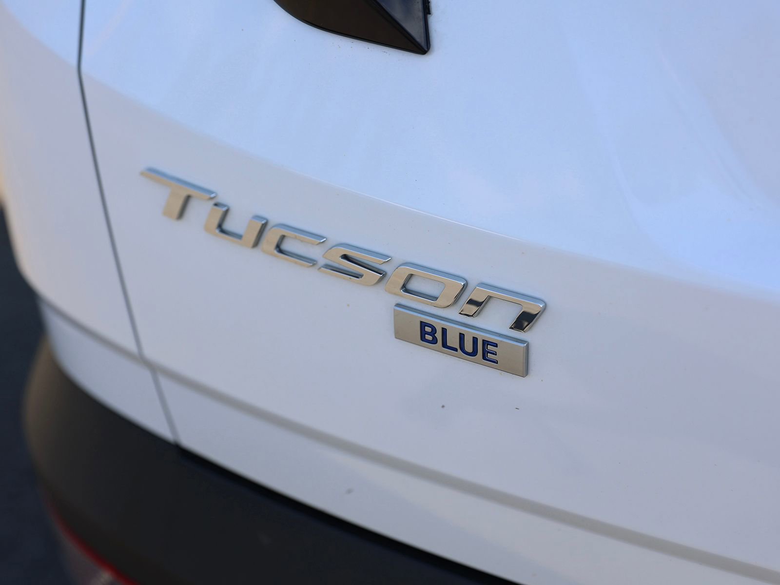 Certified 2022 Hyundai Tucson Blue w/ Cargo Package AWD/4WD image 9