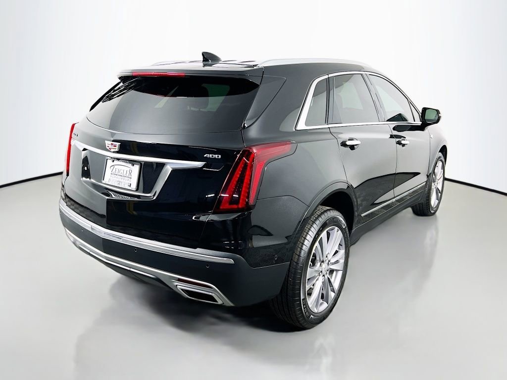 Used 2024 Cadillac XT5 Premium Luxury w/ Technology Package image 5