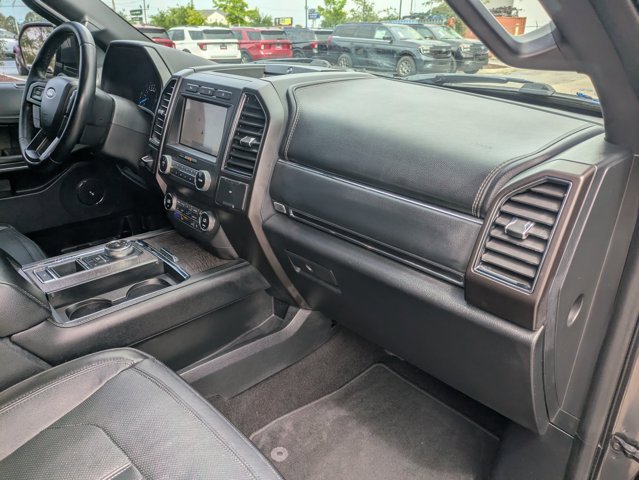 Used 2020 Ford Expedition Limited w/ Equipment Group 301A image 20