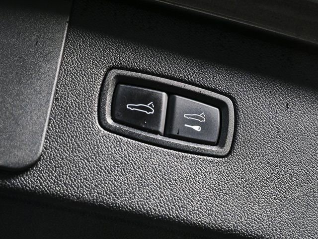 Used 2020 Porsche Cayenne AWD w/ Premium Package Plus image 33