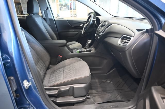 Used 2024 Chevrolet Equinox LT w/ LPO, Floor Liner Package AWD/4WD image 10