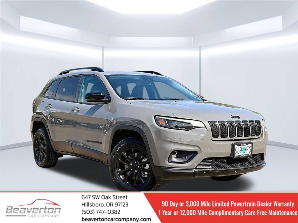 Used 2023 Jeep Cherokee Altitude Lux