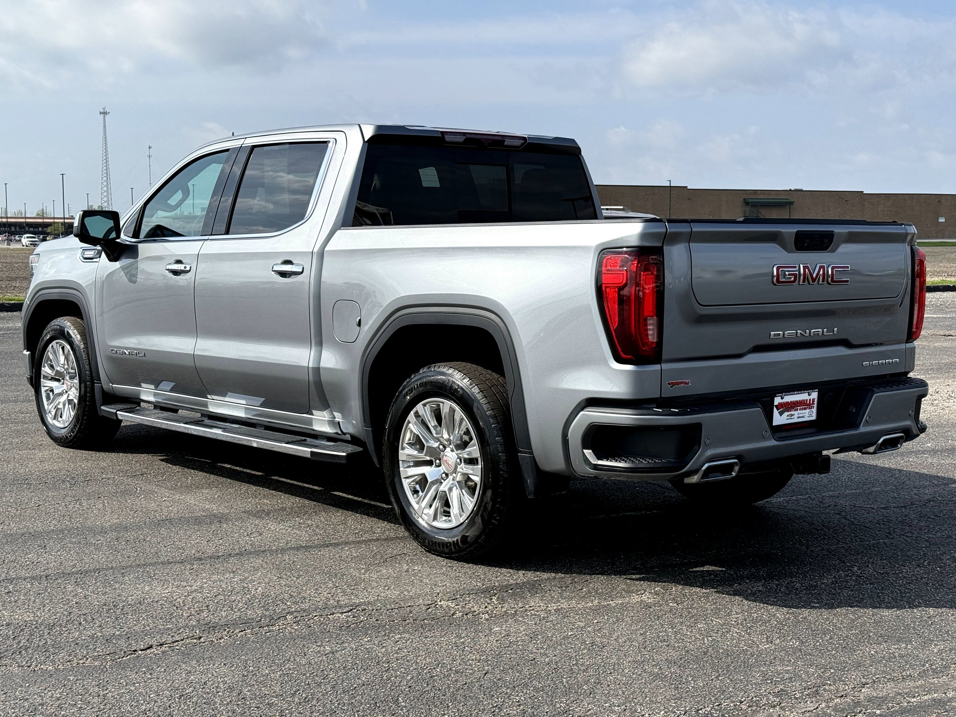Used 2023 GMC Sierra 1500 Denali image 8
