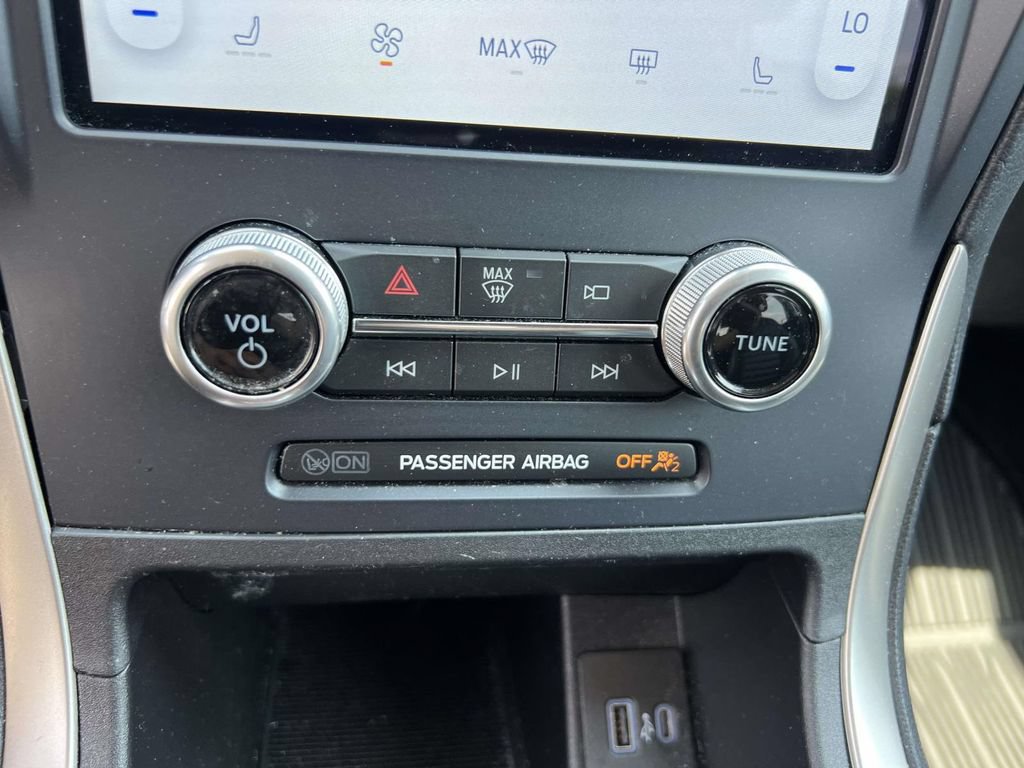 Used 2023 Ford Edge SEL AWD/4WD image 30