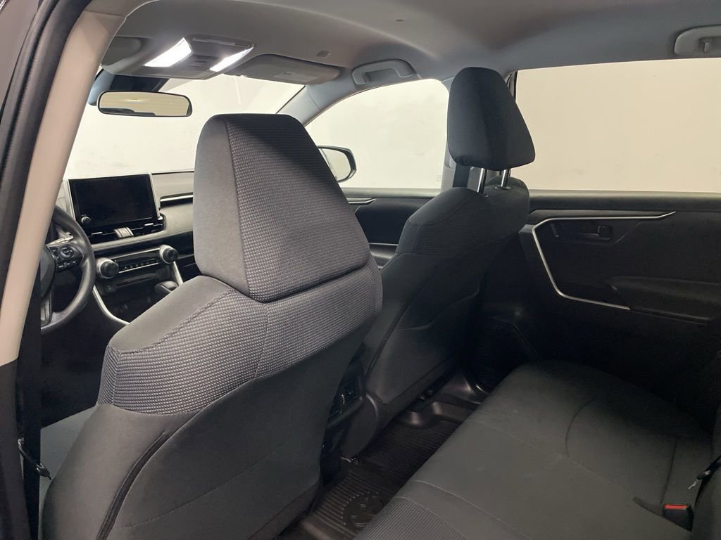 Used 2023 Toyota RAV4 LE image 14