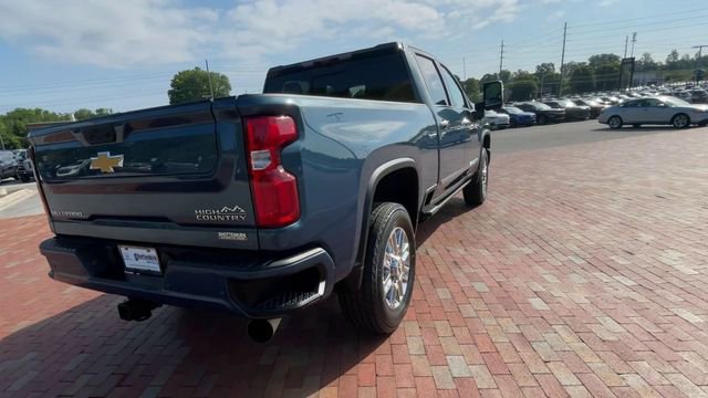Used 2024 Chevrolet Silverado 2500 High Country w/ High Country Premium Package AWD/4WD image 9