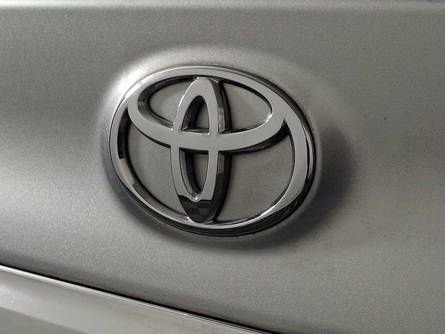 Used 2015 Toyota Camry LE FWD image 30