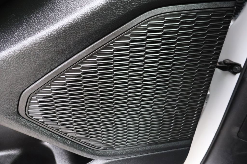 Used 2024 Jeep Grand Cherokee Limited image 36