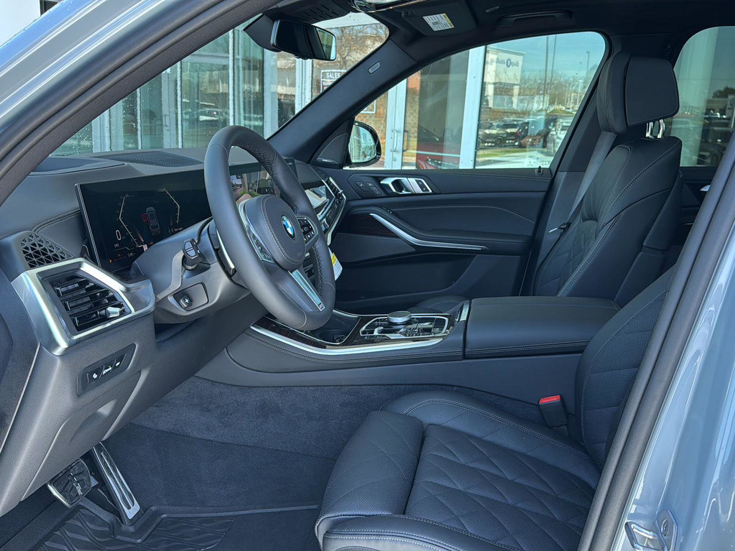 New 2026 BMW X5 sDrive40i image 9