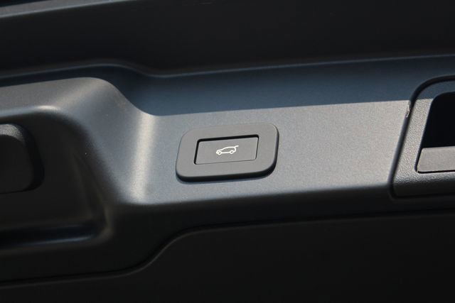 New 2026 Land Rover Range Rover Evoque S image 13