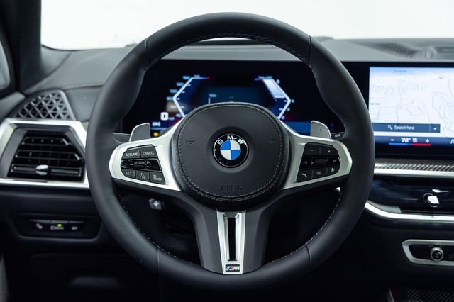 New 2026 BMW X5 M60i image 17