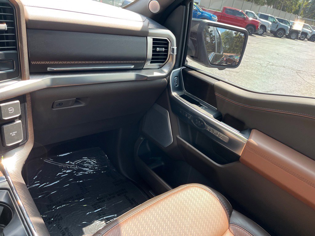 Used 2024 Ford F150 King Ranch w/ FX4 Off-Road Package image 19