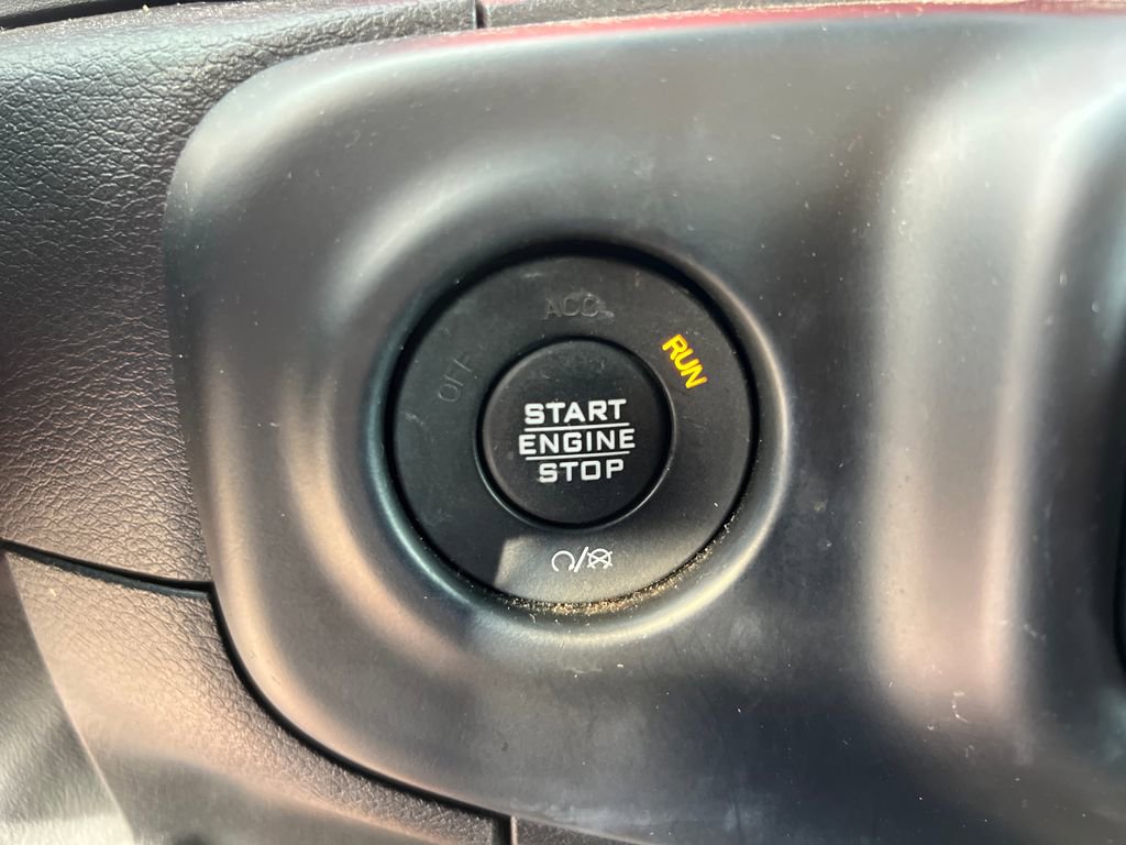 Used 2020 Jeep Gladiator Rubicon image 30