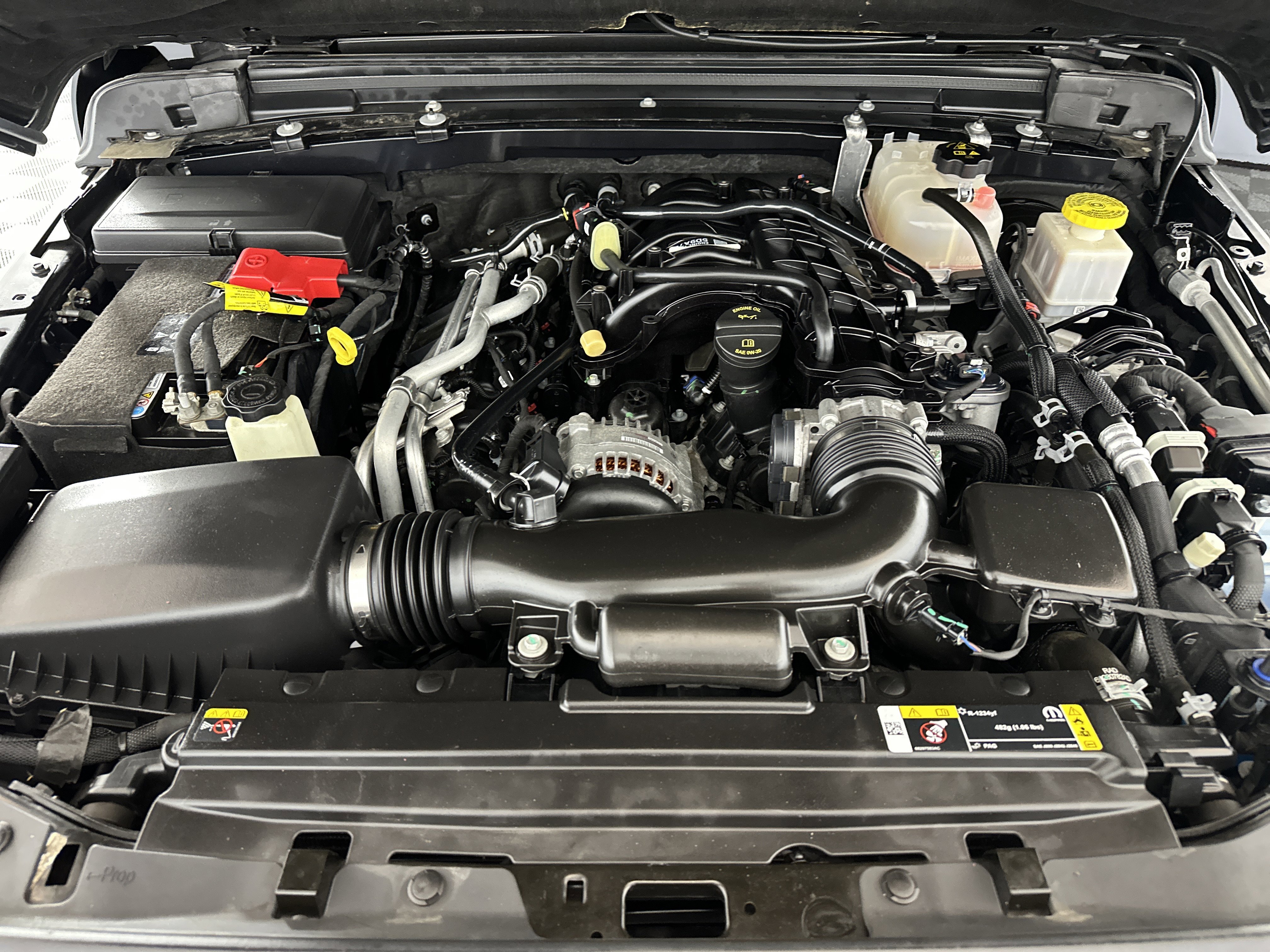 Used 2023 Jeep Gladiator Mojave w/ Cold Weather Group image 11