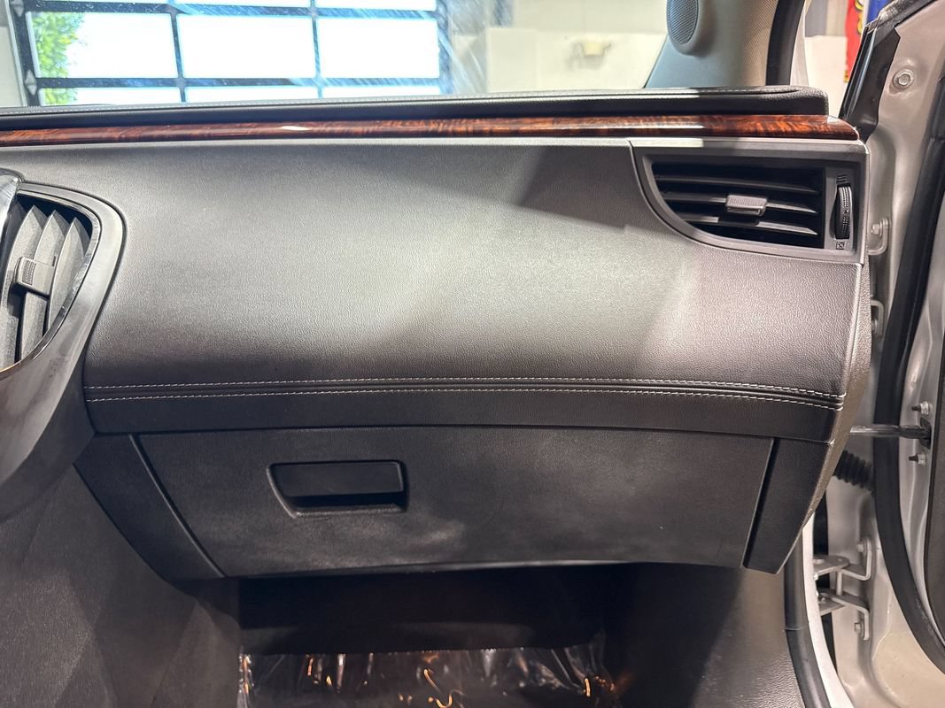Used 2013 Buick LaCrosse Leather FWD image 79
