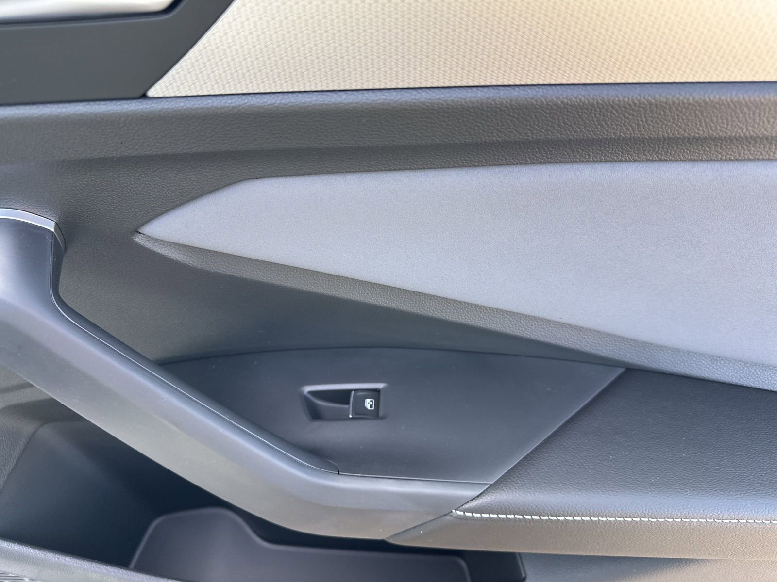 New 2026 Volkswagen Jetta SE image 38