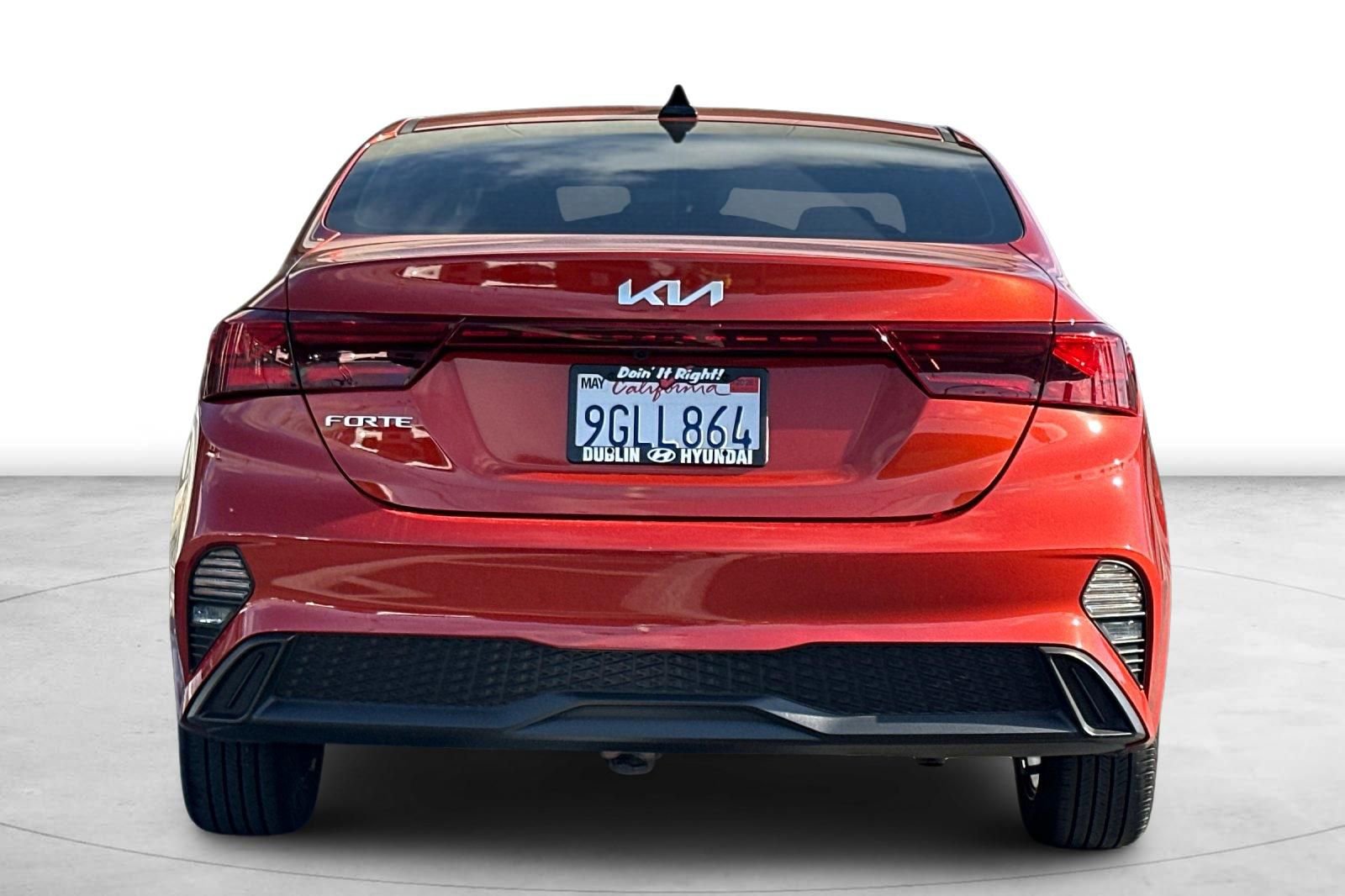 Used 2023 Kia Forte LXS w/ LXS Technology Package image 5