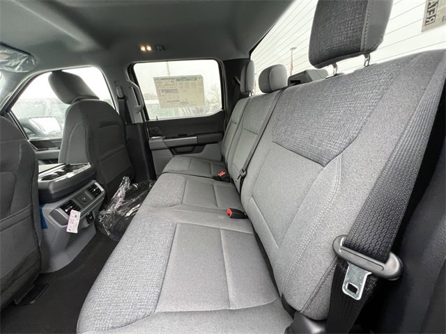 New 2025 Ford F150 Lightning XLT image 14