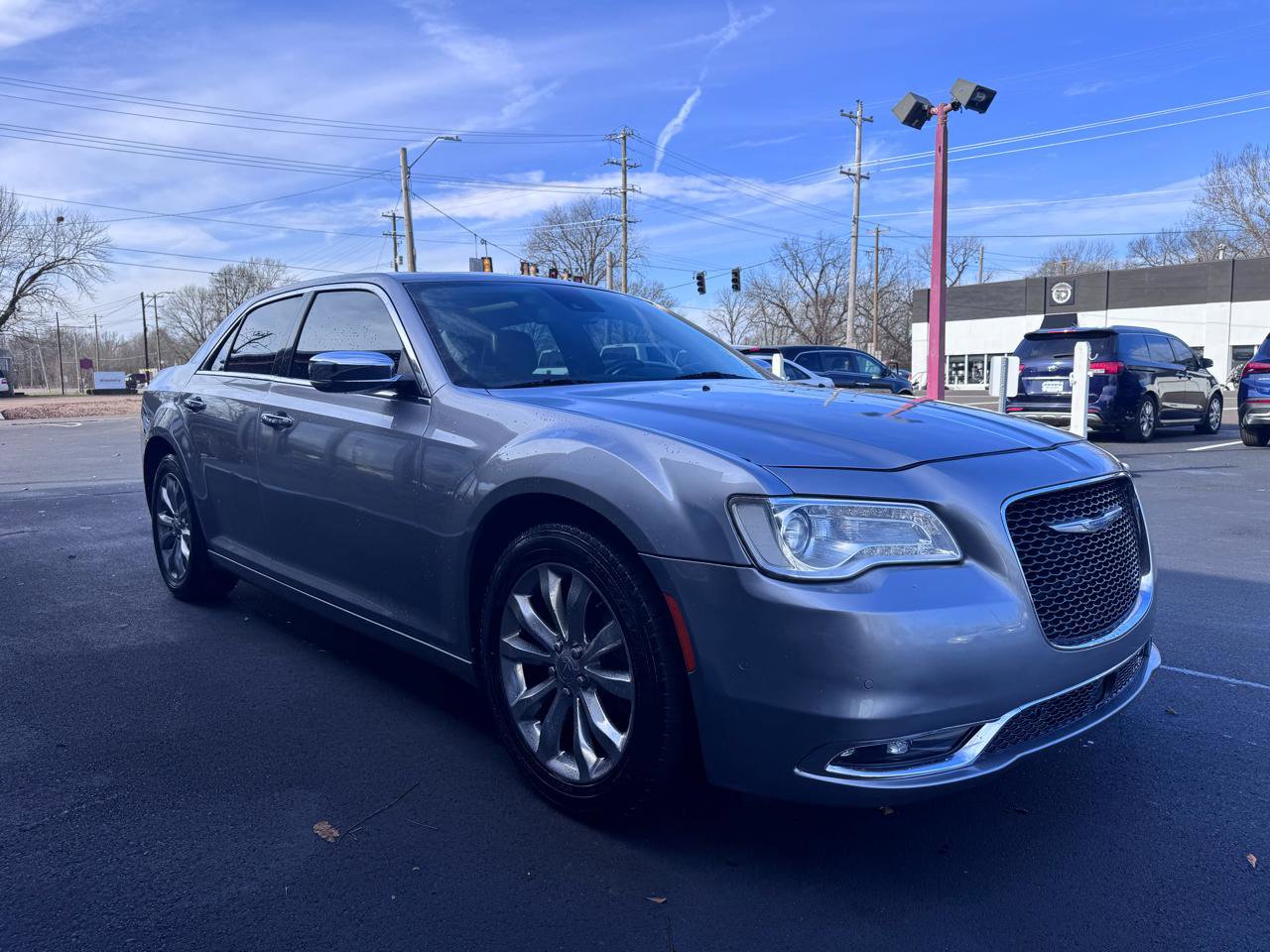 Used 2017 Chrysler 300 C w/ Safetytec Plus Group image 7