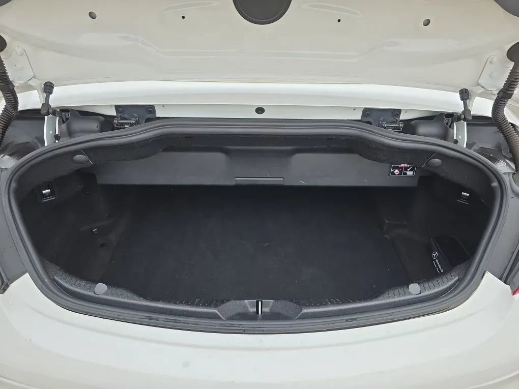 Used 2017 Mercedes-Benz C 300 4MATIC Cabriolet image 44