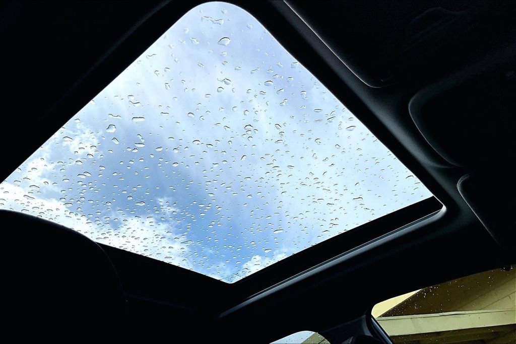 Used 2023 Subaru Forester Premium AWD/4WD image 15