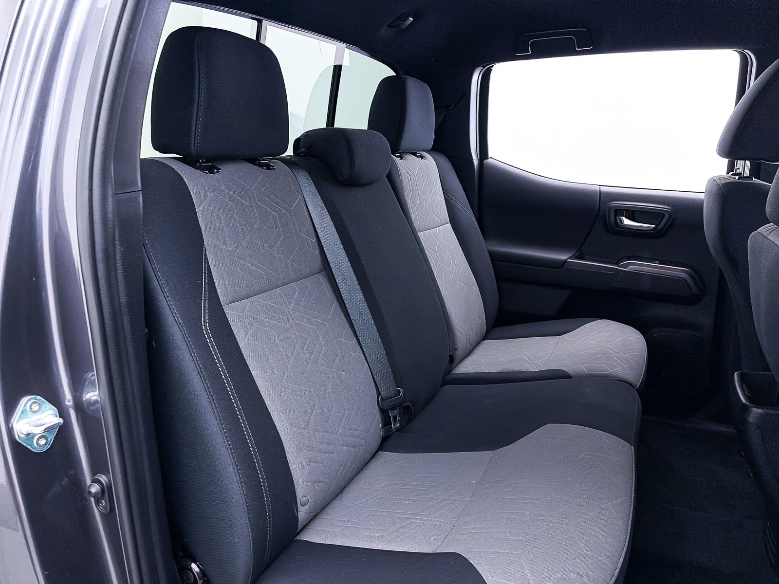 Used 2023 Toyota Tacoma TRD Sport image 33