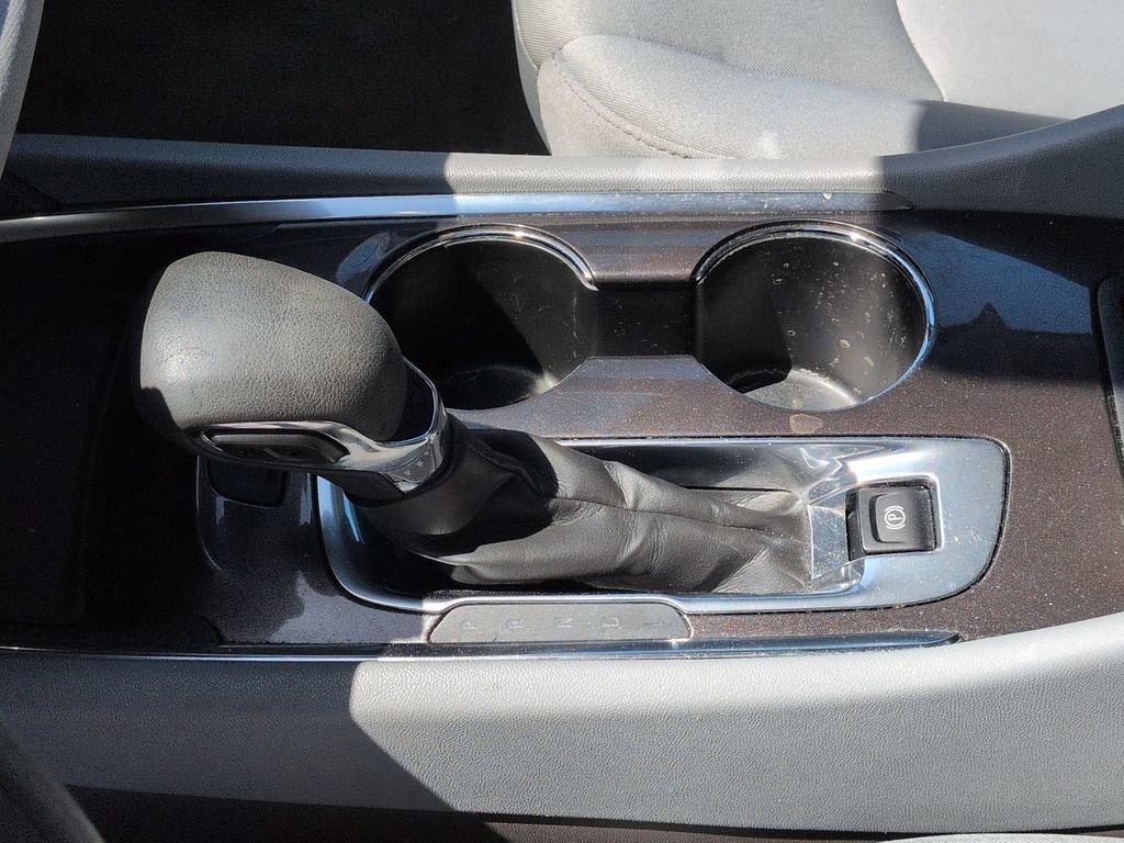 Used 2024 Chevrolet Malibu LT image 19