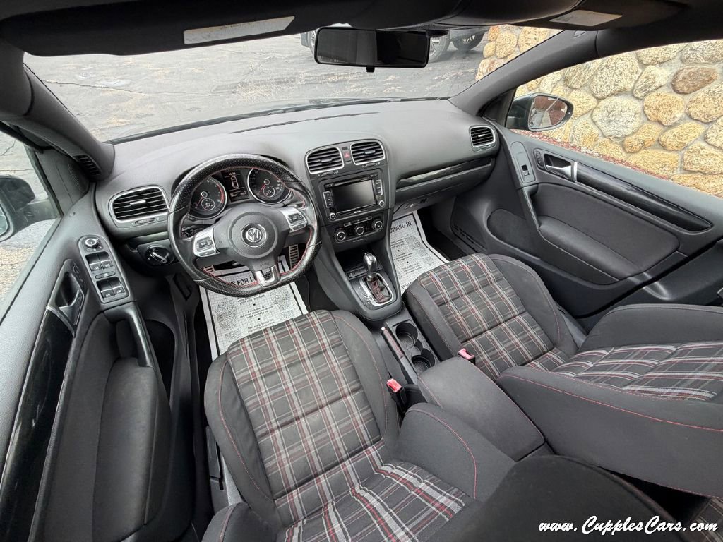 Used 2012 Volkswagen Golf 4-Door image 23