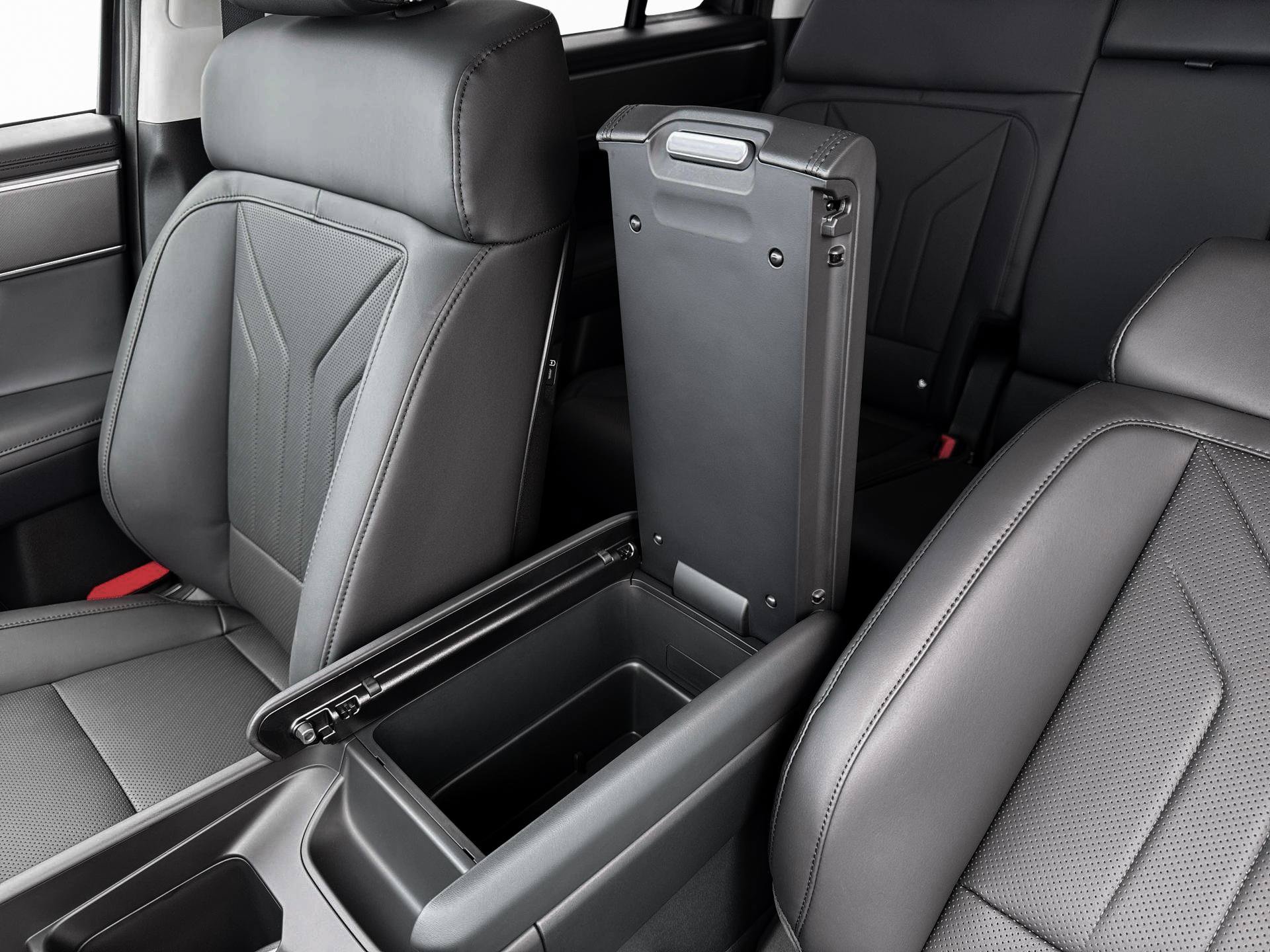 New 2026 Hyundai Santa Fe SEL FWD image 19