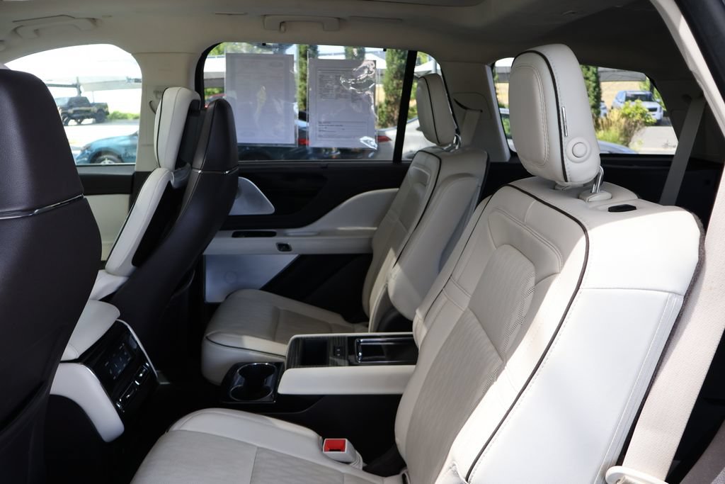 Used 2020 Lincoln Aviator Black Label w/ Dynamic Handling Package AWD/4WD image 52
