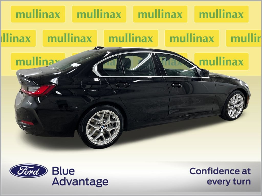 Used 2026 BMW 330i Sedan RWD image 2