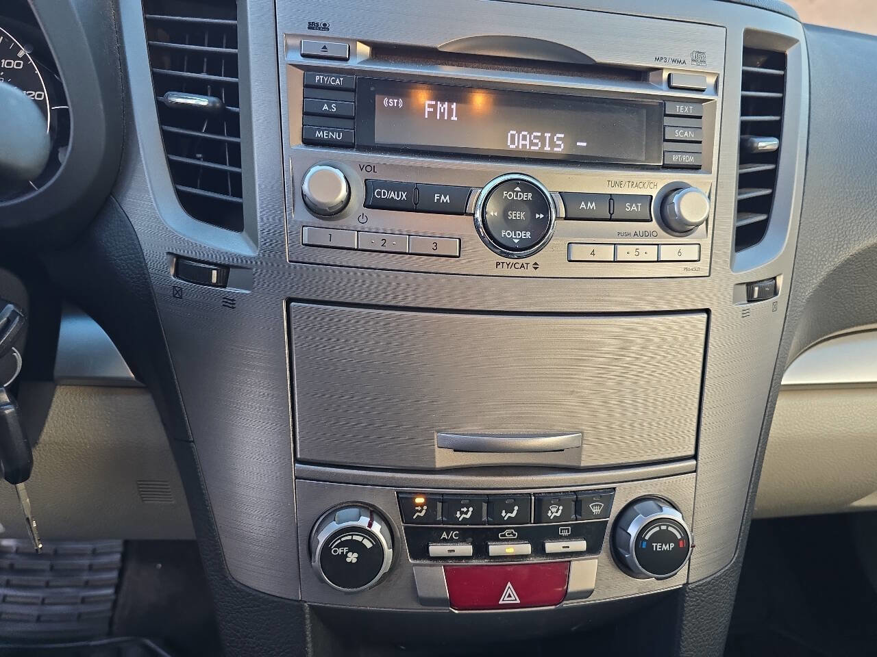 Used 2010 Subaru Outback 2.5i Premium image 26