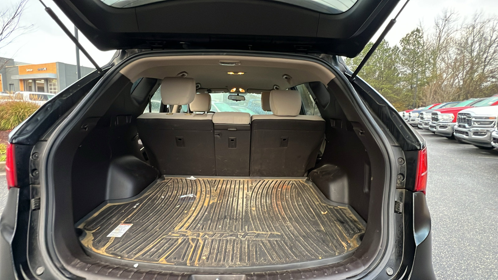 Used 2015 Hyundai Santa Fe Sport w/ Option Group 02 image 13