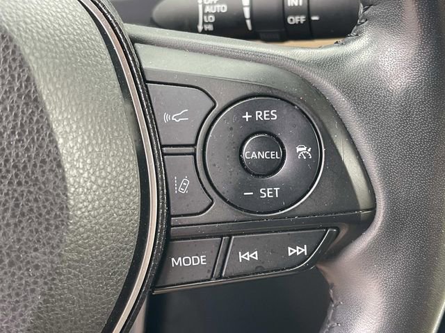 Used 2021 Toyota RAV4 Limited image 36