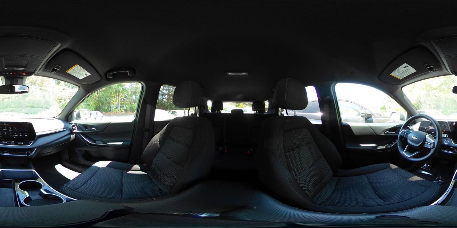 Used 2025 Chevrolet Equinox LT FWD image 43