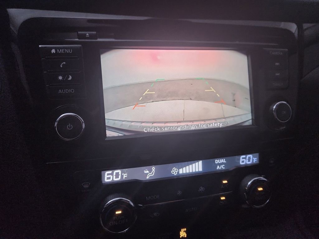 Used 2021 Nissan Rogue Sport SV AWD/4WD image 17