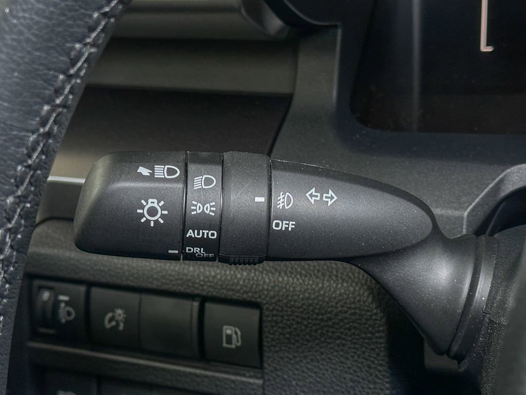 Used 2025 Toyota 4Runner SR5 image 34