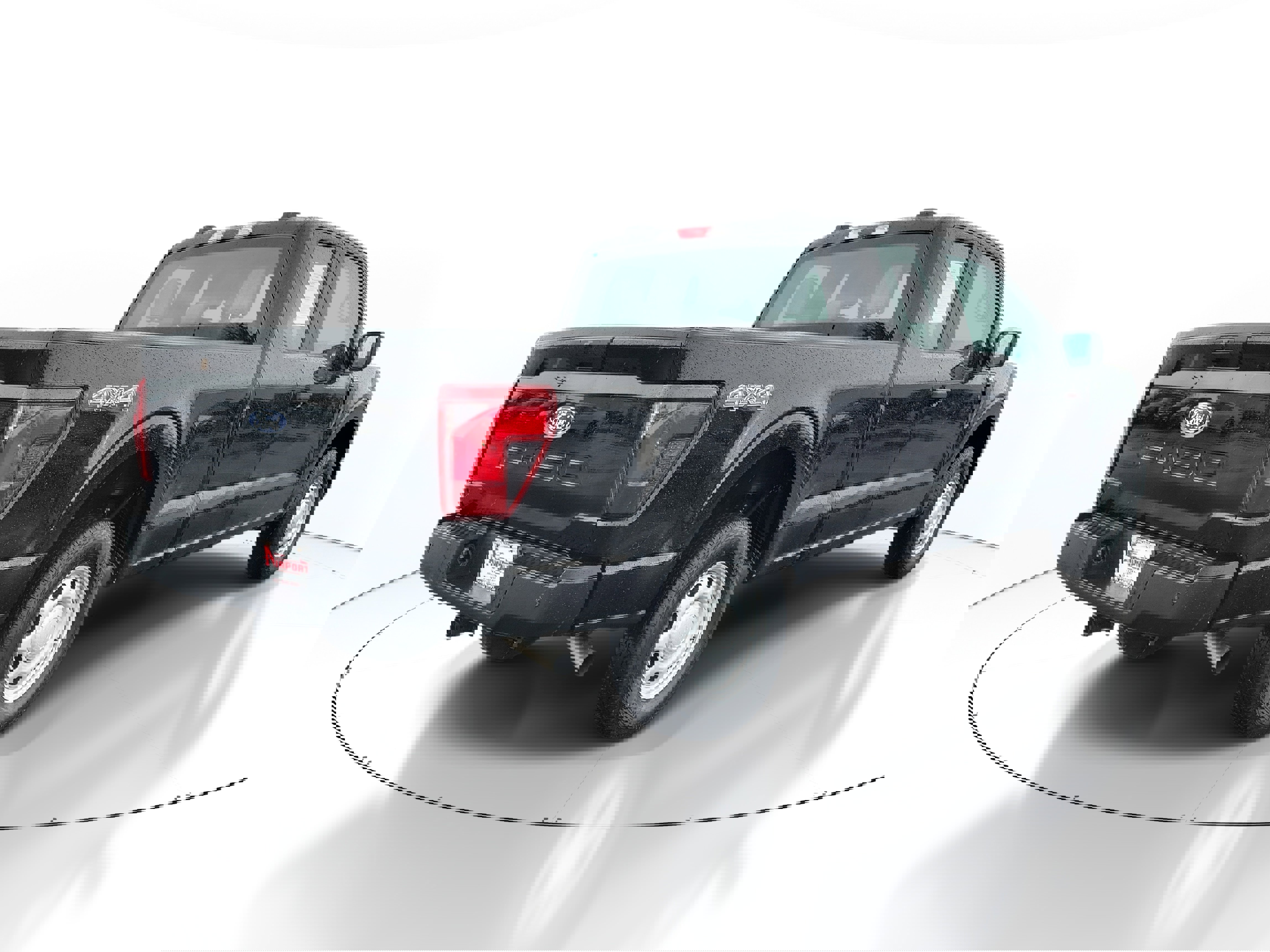 Used 2024 Ford F150 XL w/ Tow/Haul Package image 4