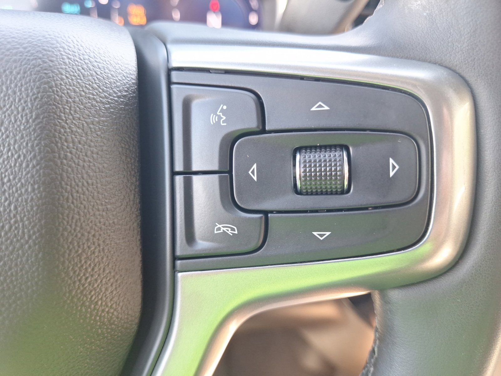Used 2024 Chevrolet Silverado 1500 RST AWD/4WD image 21