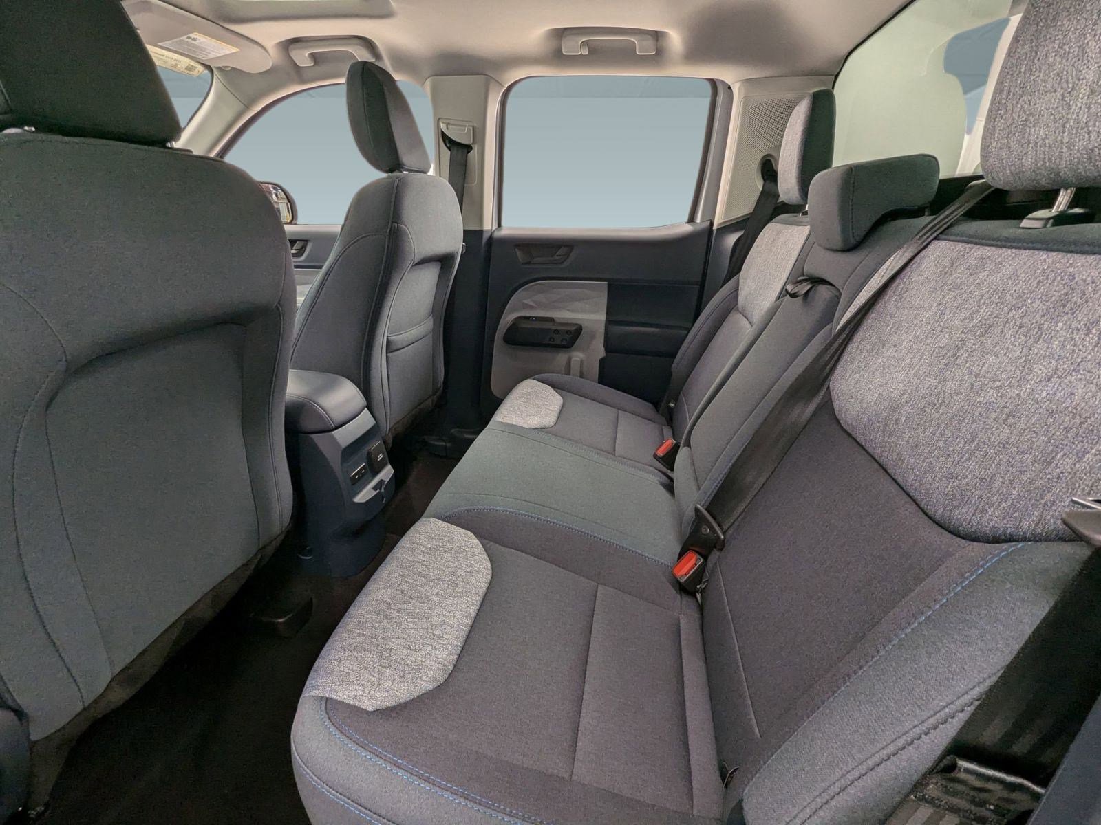 New 2025 Ford Maverick XLT w/ XLT Luxury Package image 19