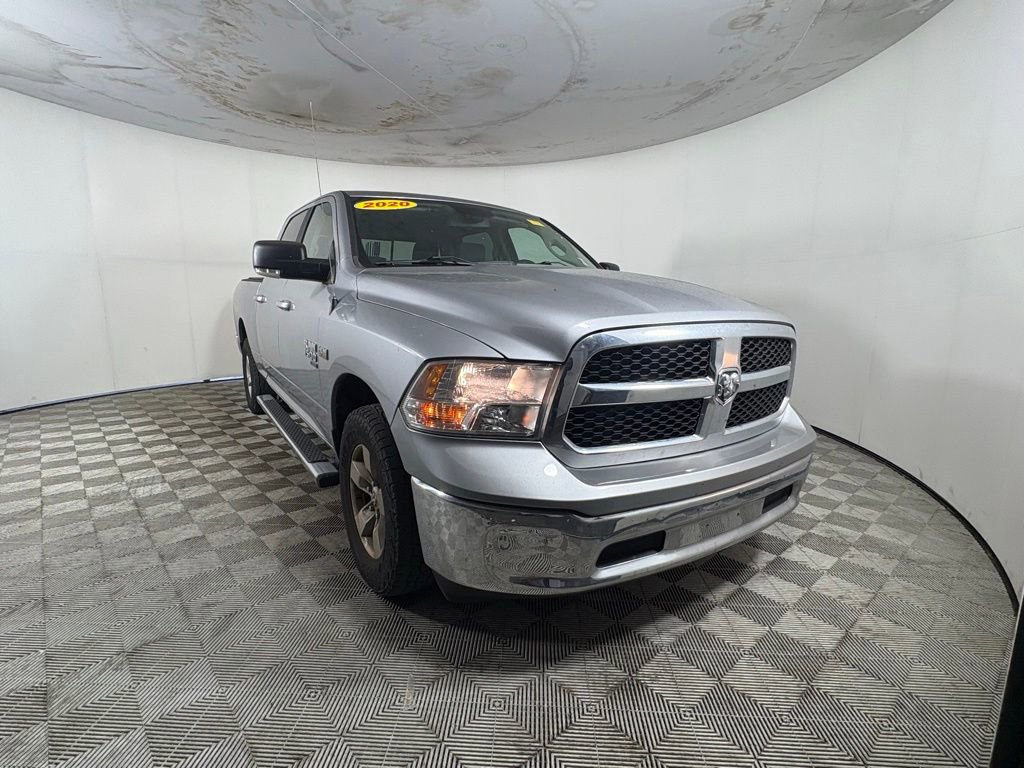 Used 2020 RAM 1500 Classic SLT w/ Luxury Group RWD image 1