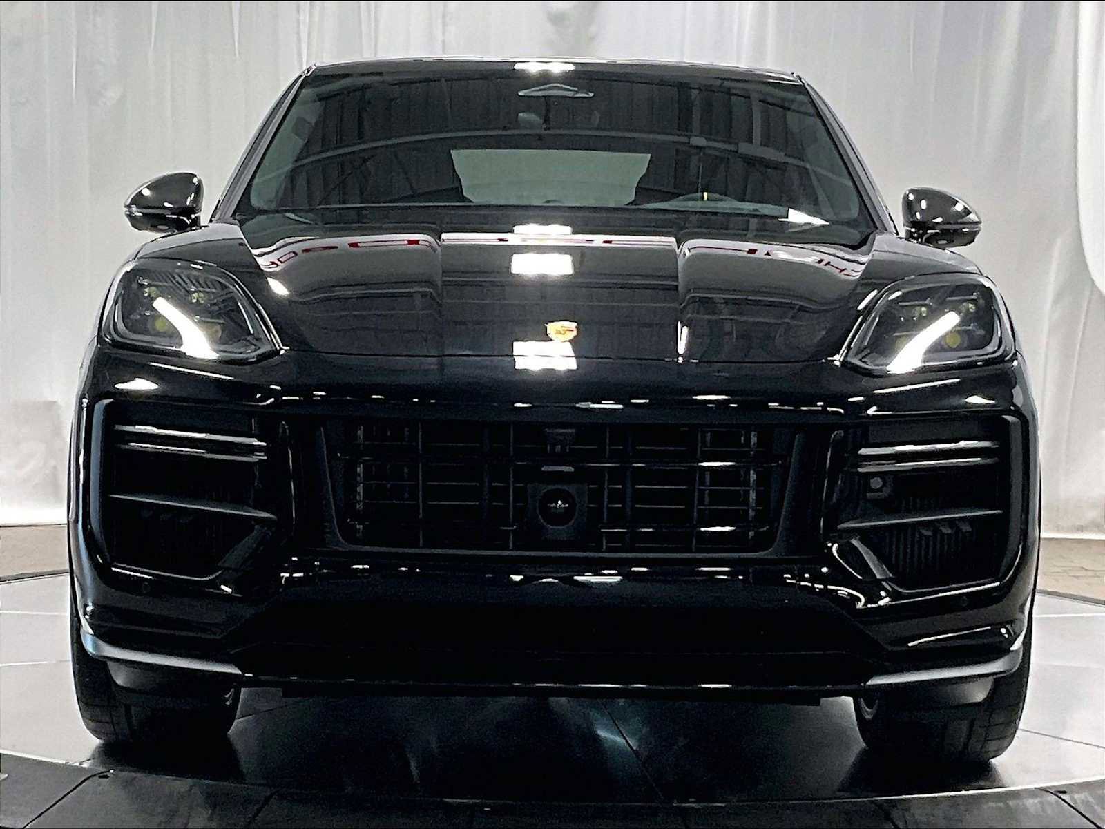 New 2026 Porsche Cayenne Turbo GT image 10