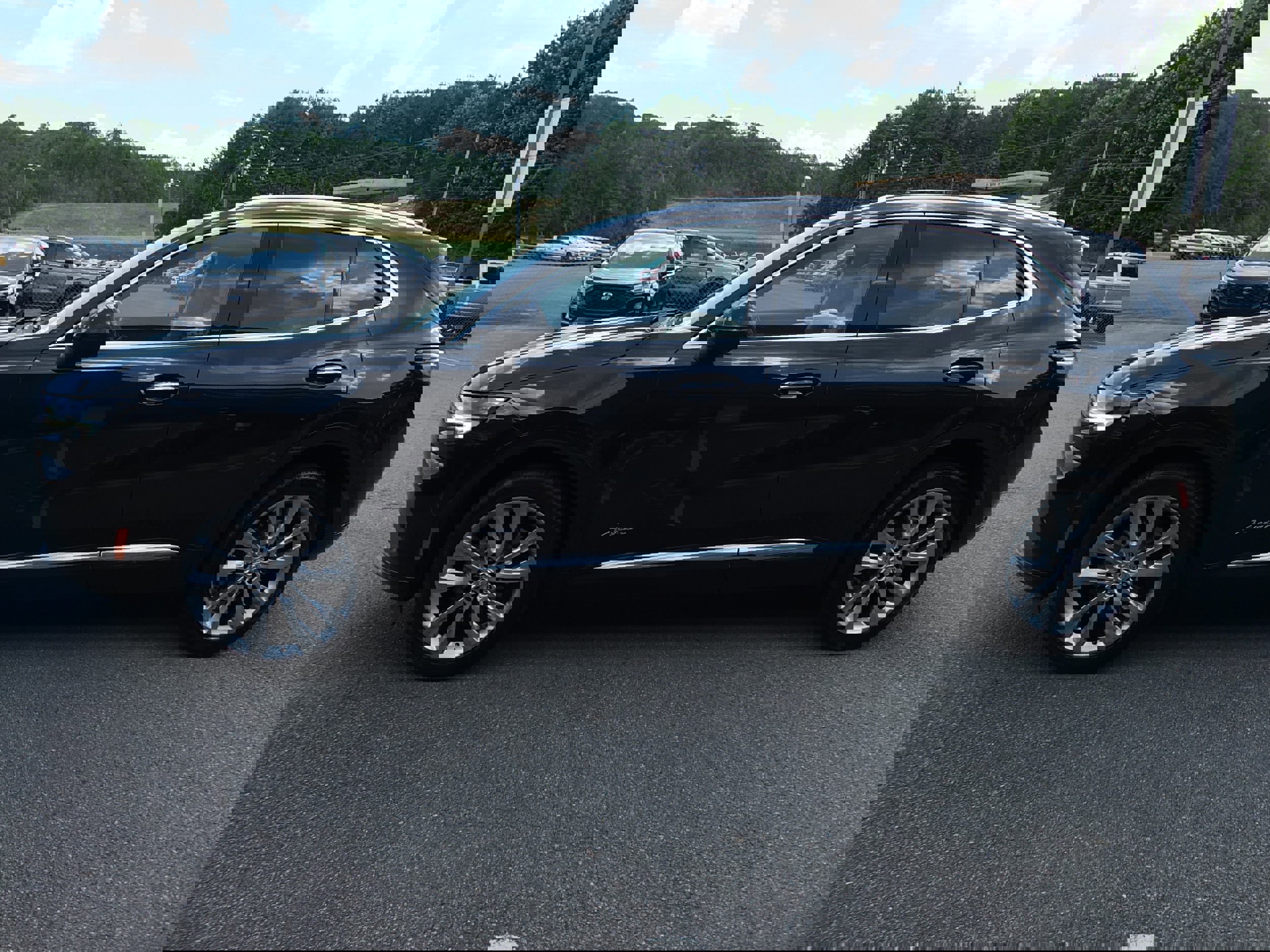 Used 2023 Buick Envision Avenir image 6