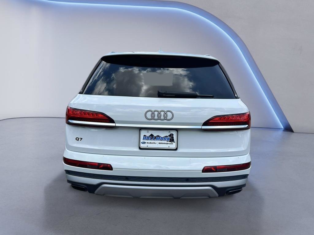 Used 2025 Audi Q7 3.0T Premium Plus AWD/4WD image 3